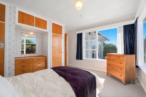 Photo of property in 21 Gray Avenue, Paraparaumu Beach, Paraparaumu, 5032