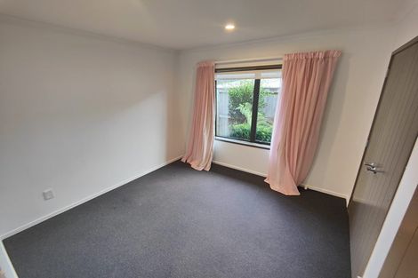 Photo of property in 16 Trauzer Place, Flagstaff, Hamilton, 3210