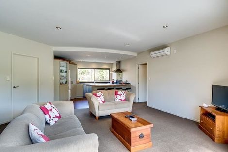 Photo of property in 88 Russell Robertson Drive, Havelock North, 4130