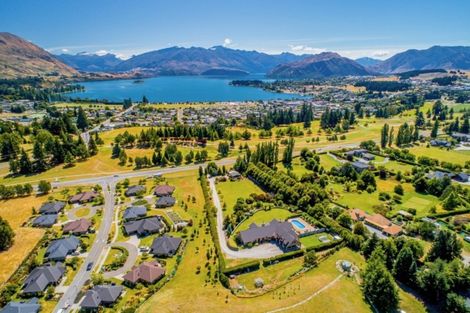 Photo of property in 24 Golf Course Road, Wanaka, 9305