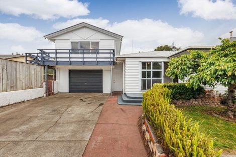 Photo of property in 2 Stoke Place, Awapuni, Palmerston North, 4412