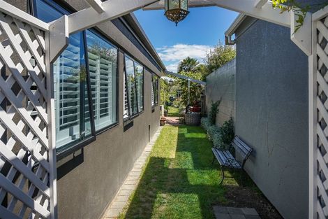 Photo of property in 168 Tasman Street, Nelson, 7010