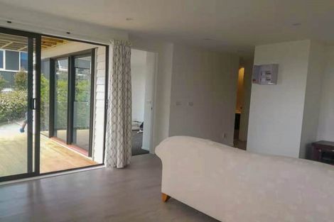 Photo of property in 2/147 Kowhai Road, Mairangi Bay, Auckland, 0630