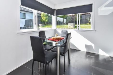 Photo of property in 32a Barberton Terrace, Red Hill, Papakura, 2110