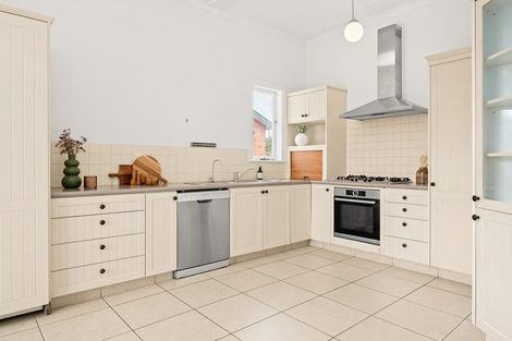 Photo of property in 140a Nixon Street, Hamilton East, Hamilton, 3216