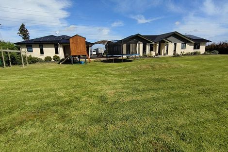 Photo of property in 1217 Glenbrook Road, Glenbrook, Waiuku, 2681