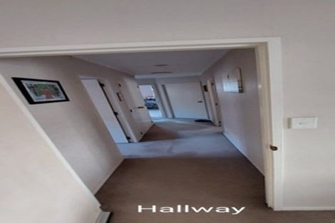 Photo of property in 10/4074 Great North Road, Glen Eden, Auckland, 0602