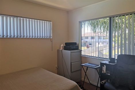 Photo of property in 34 Manaia View Road, One Tree Point, 0118