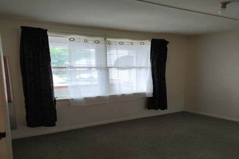 Photo of property in 82-88 Strand Crescent, Naenae, Lower Hutt, 5011