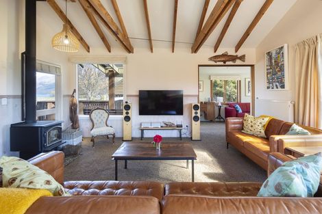 Photo of property in 15 Mull Street, Glenorchy, 9372