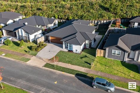 Photo of property in 53 Awataha Crescent, Pyes Pa, Tauranga, 3110