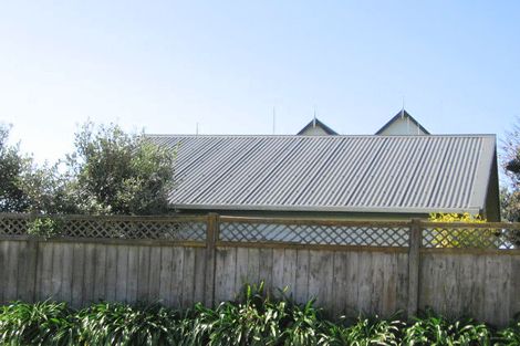 Photo of property in 123 Karewa Parade, Papamoa Beach, Papamoa, 3118