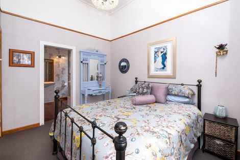 Photo of property in 44 Meeanee Quay, Westshore, Napier, 4110