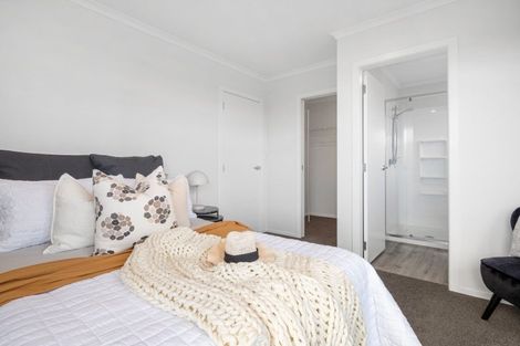 Photo of property in 44 Pasture Way, Papamoa, 3118