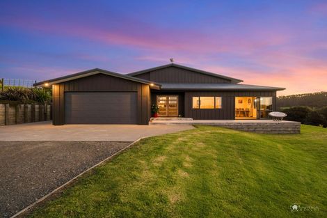 Photo of property in 123 Taiapa Valley Road, Muriwai, Waimauku, 0881
