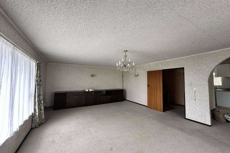 Photo of property in 1 Bishops Glen, Tawa, Wellington, 5028