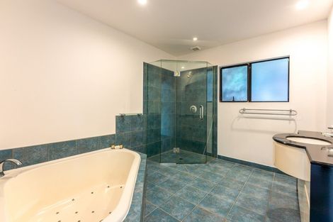 Photo of property in 13 Okoka Road, Omiha, Waiheke Island, 1081
