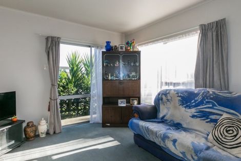 Photo of property in 16 Guildford Street, Tamatea, Napier, 4112