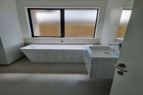 Photo of property in 35 Gossett Lane, Pegasus, 7612