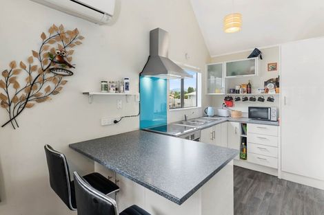 Photo of property in 6a Nihoriki Street, Koutu, Rotorua, 3010