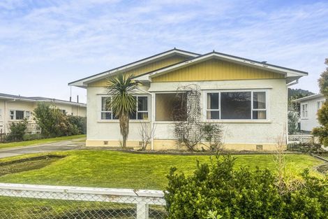 Photo of property in 60 Iranui Road, Inner Kaiti, Gisborne, 4010
