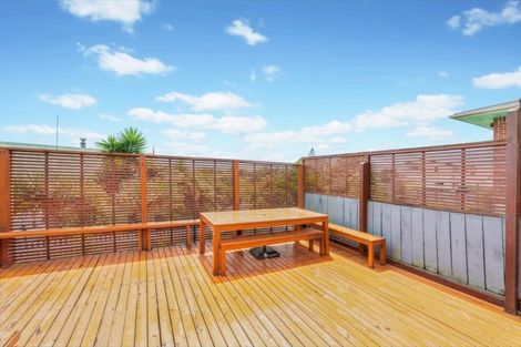 Photo of property in 82 Forest Lake Road, Forest Lake, Hamilton, 3200