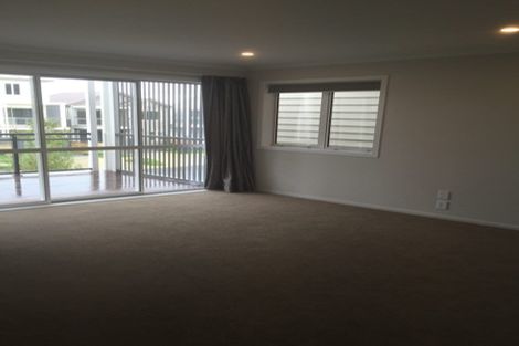 Photo of property in 37 Arrowsmith Drive, Flat Bush, Auckland, 2019