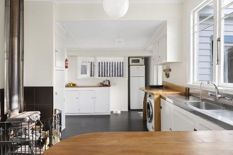 Photo of property in 648 Atawhai Crescent, Atawhai, Nelson, 7010