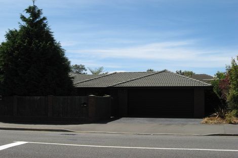 Photo of property in 58 Avonhead Road, Avonhead, Christchurch, 8042