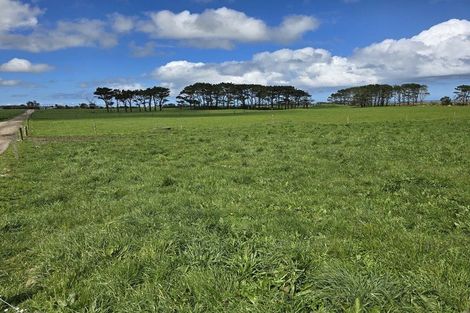 Photo of property in 189 Namu Road, Opunake, 4681