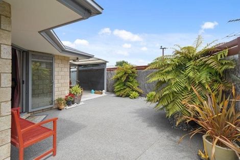 Photo of property in 15a Meadow Street, Kaiapoi, 7630