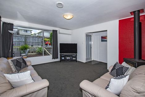 Photo of property in 29 Ogle Crescent, Te Kamo, Whangarei, 0112