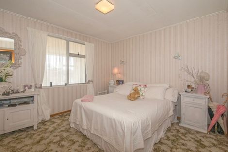 Photo of property in 33 Stratford Terrace, Wanaka, 9305