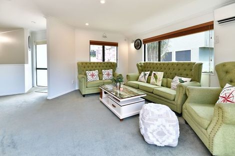 Photo of property in 6a Freya Place, Torbay, Auckland, 0630