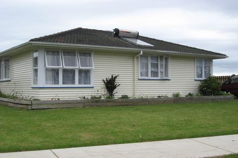 Photo of property in 29 Vickers Crescent, Mangere, Auckland, 2022