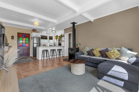 Photo of property in 61 Hillcrest Road, Hatfields Beach, Orewa, 0931