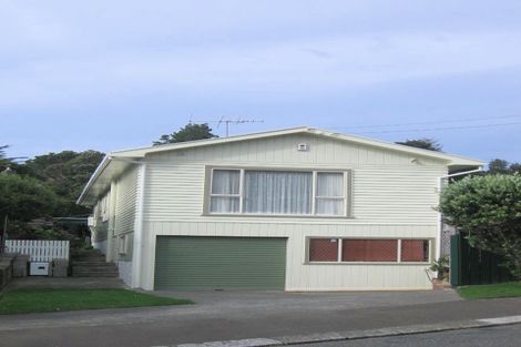 Photo of property in 9 Arapiko Street, Johnsonville, Wellington, 6037