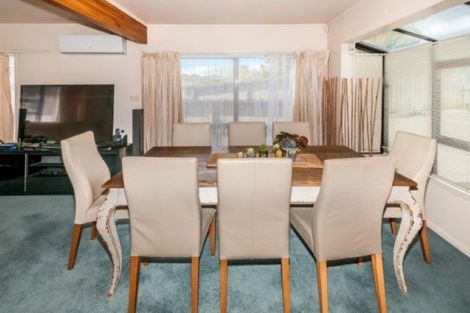 Photo of property in 1/81 Carlisle Road, Torbay, Auckland, 0632