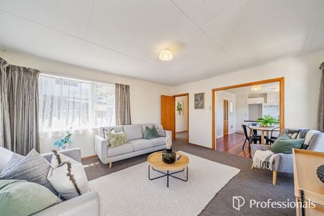 Photo of property in 90 Thomas Street, Stokes Valley, Lower Hutt, 5019
