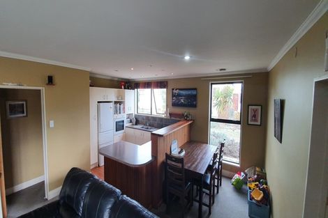 Photo of property in 35 Lauder-omakau Road, Omakau, 9376