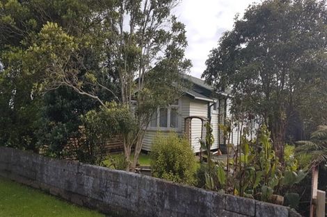 Photo of property in 7 Greenfield Street, Hector, 7822