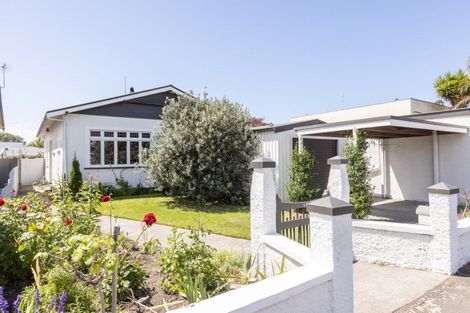 Photo of property in 15 Ellison Street, Napier South, Napier, 4110