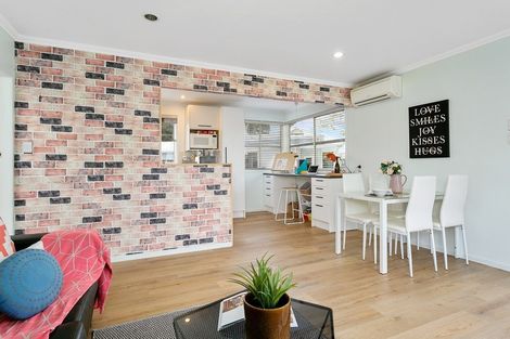 Photo of property in 2 Swift Place, Leamington, Cambridge, 3432