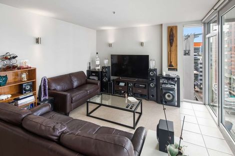 Photo of property in Montreaux Apartments, 7h/164 The Terrace, Wellington Central, Wellington, 6011