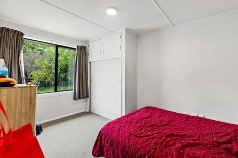 Photo of property in 42 Attlee Crescent, Bryndwr, Christchurch, 8053