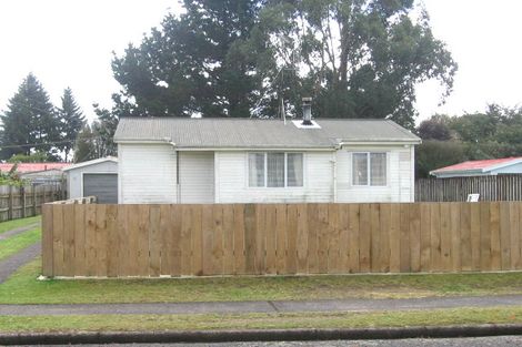 Photo of property in 4 Balerno Place, Tokoroa, 3420