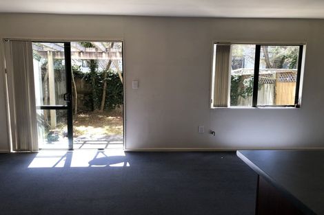 Photo of property in 11/3 Orwell Road, Greenhithe, Auckland, 0632