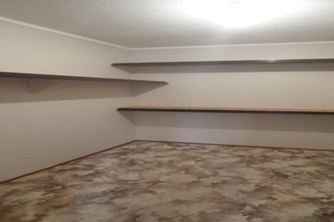 Photo of property in 9 Karawa Place, Kawakawa Bay, Papakura, 2585