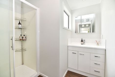 Photo of property in 8 Fidelis Avenue, Snells Beach, 0920