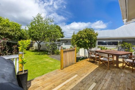 Photo of property in 5 Maher Street, Elderslea, Upper Hutt, 5018